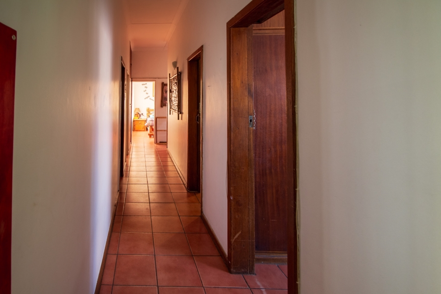 4 Bedroom Property for Sale in Die Rand Northern Cape